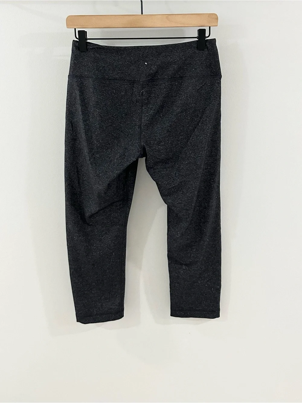 90 Degree By Reflex Cropped Leggings // Gray // Medium